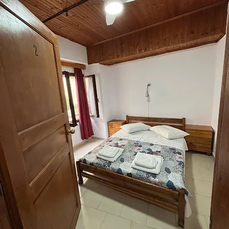 イン Stelios To Rent ハニア